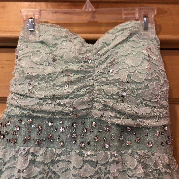 Homecoming Dress - Picture 4 of 6